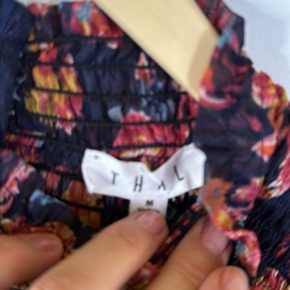 THML Blouse - Picture 3 of 4